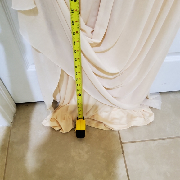 Long Dress - Picture 3 of 10